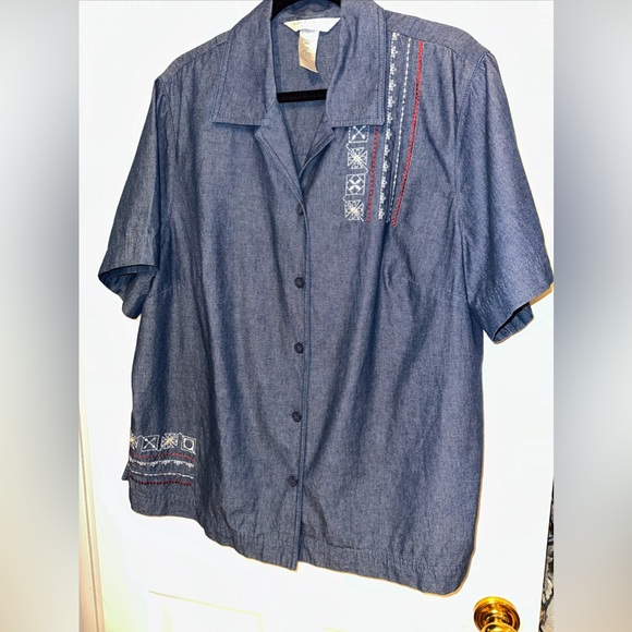 Napa Valley 2X blue Cotton denim white tribal embroidered buttoned down jean top - Picture 1 of 7